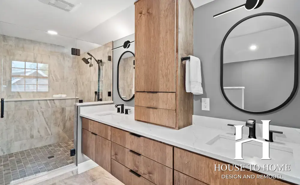 Eriewood  in Rocky River